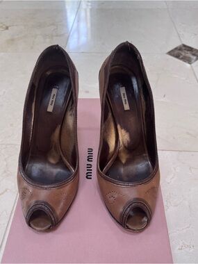 Miu Miu Brown Leather Peep Toe Pumps